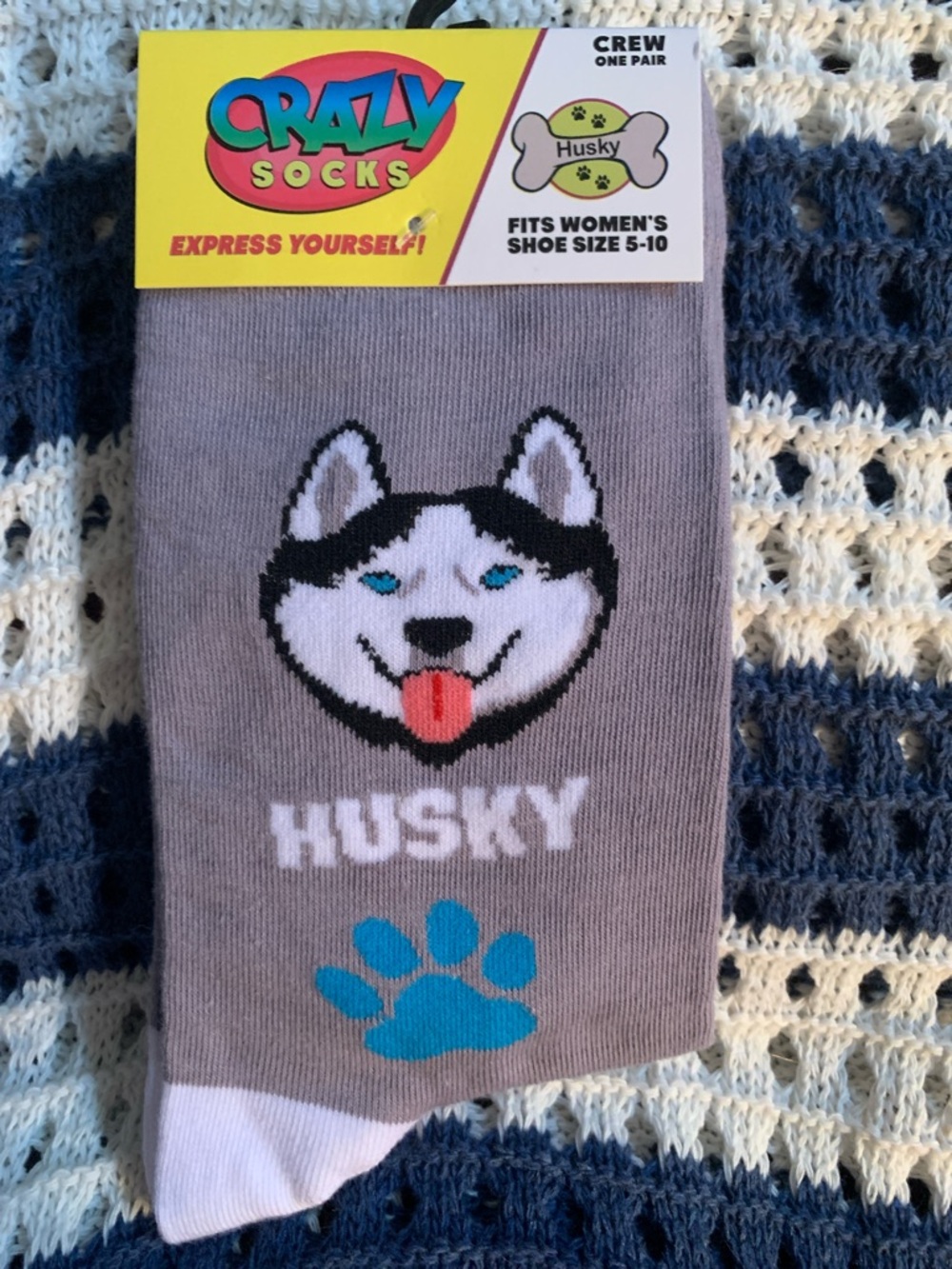 Husky Crew Socks in Gray and Blue